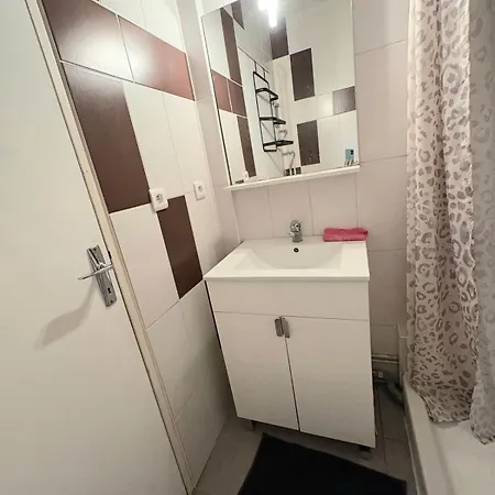 Cozy Air-conditioned With Balcony & Panoramic View Appartement